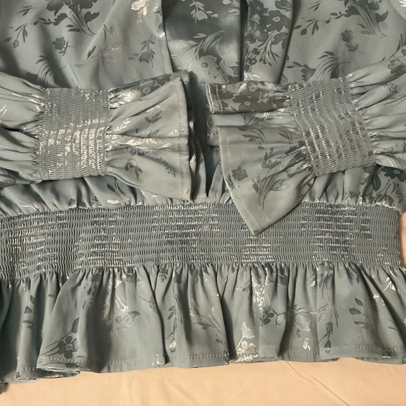 Womens blouse Top wide flowy long sleeve cross frint Blouse Size M - Picture 8 of 10
